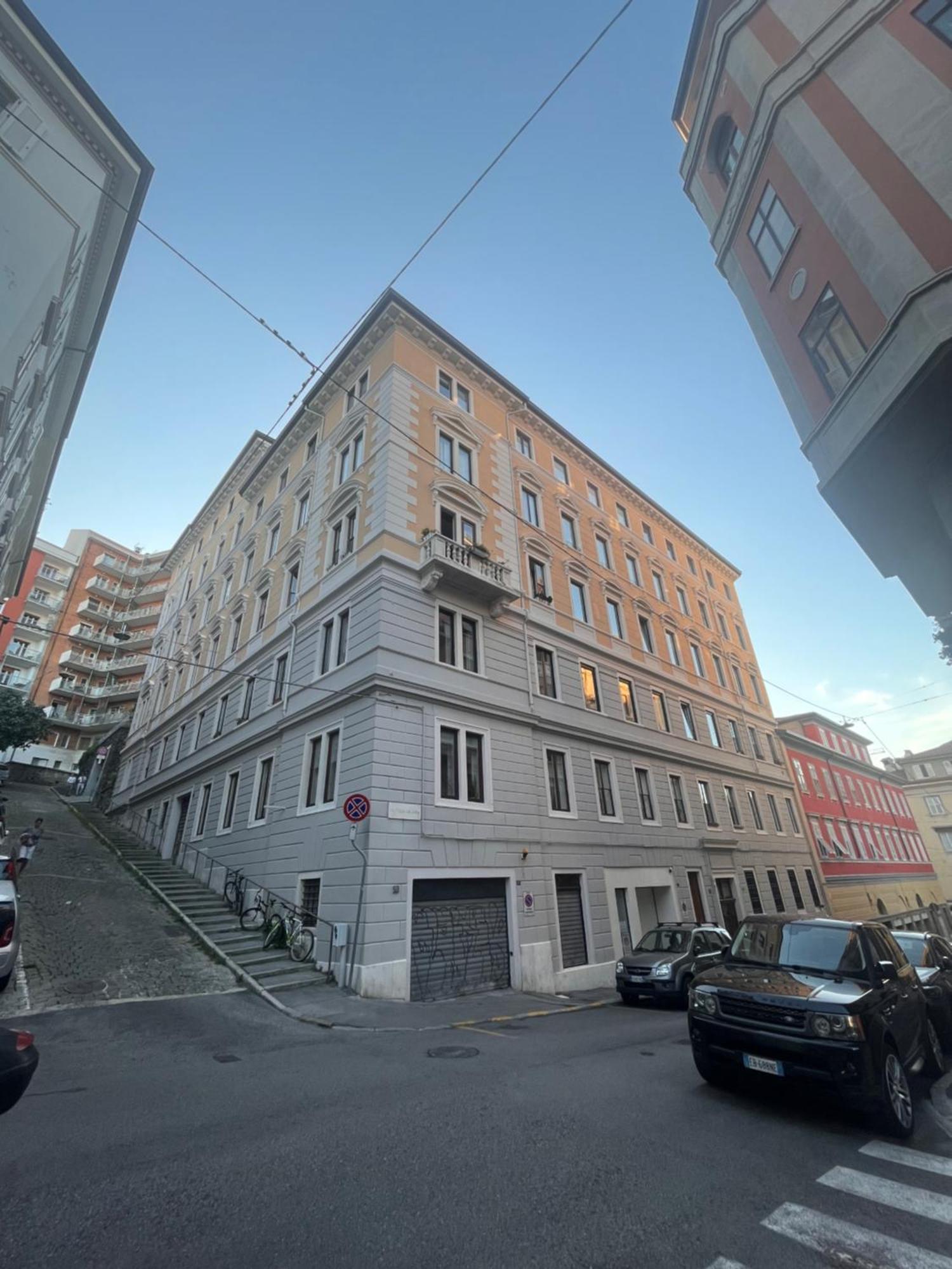 Da Ariella Apartment Trieste Ngoại thất bức ảnh